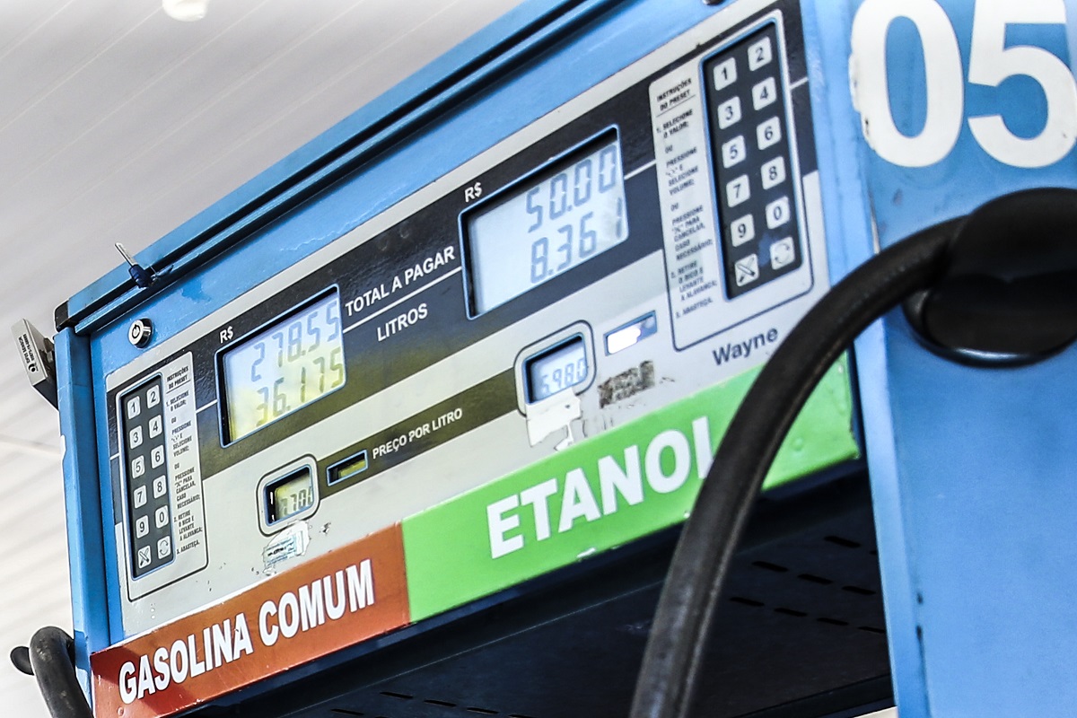 Gasolina Ou Etanol Qual Está Mais Vantajoso Para Os Brasileiros Jornal Contábil 