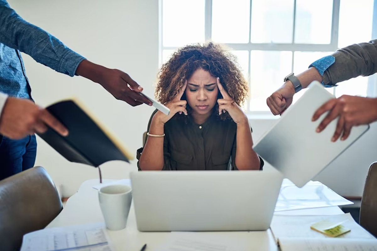 Dia do Trabalho: buscas no Google por “demissão” disparam 173%, no último ano