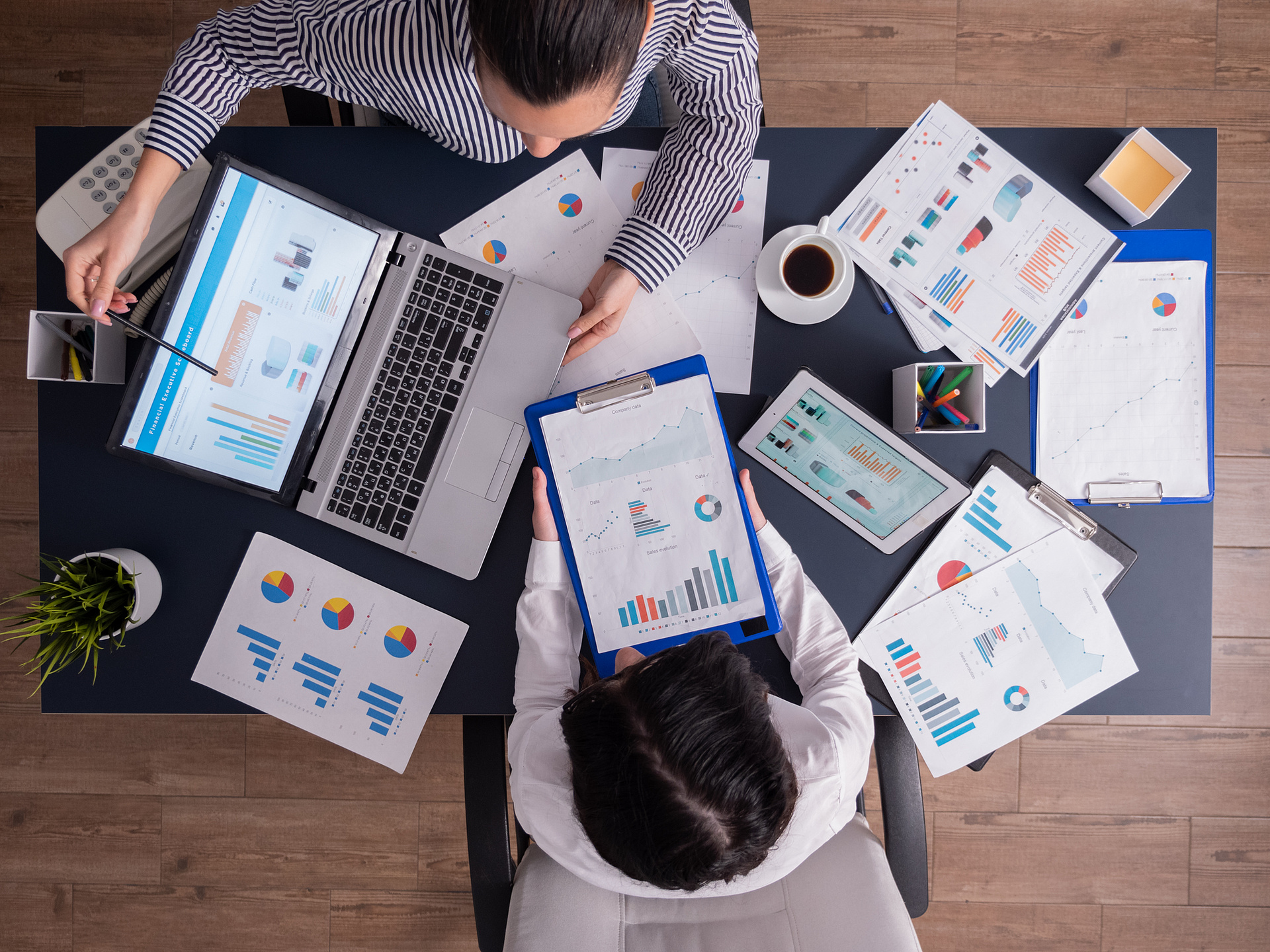 Como a contabilidade consultiva usa dados para oferecer soluções estratégicas