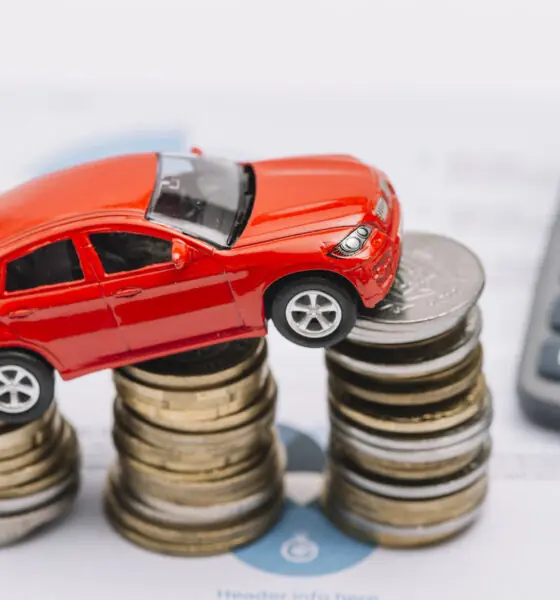 Idosos terão desconto na compra de carro zero? Entenda o que prevê o projeto de lei