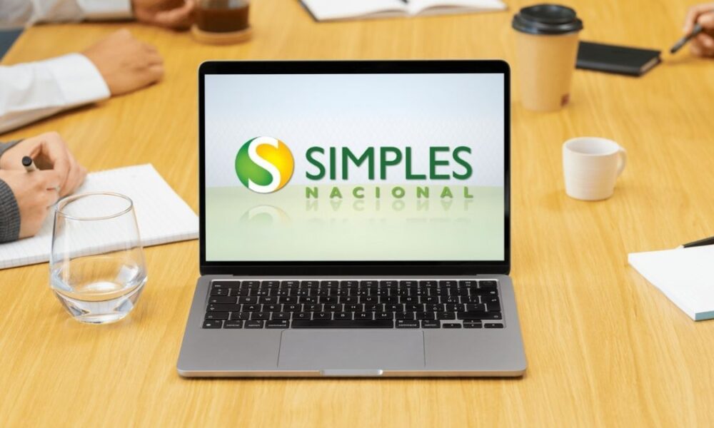 Contadores enfrentam o gargalo do Simples Nacional: rotina manual pressiona escritórios e limita crescimento
