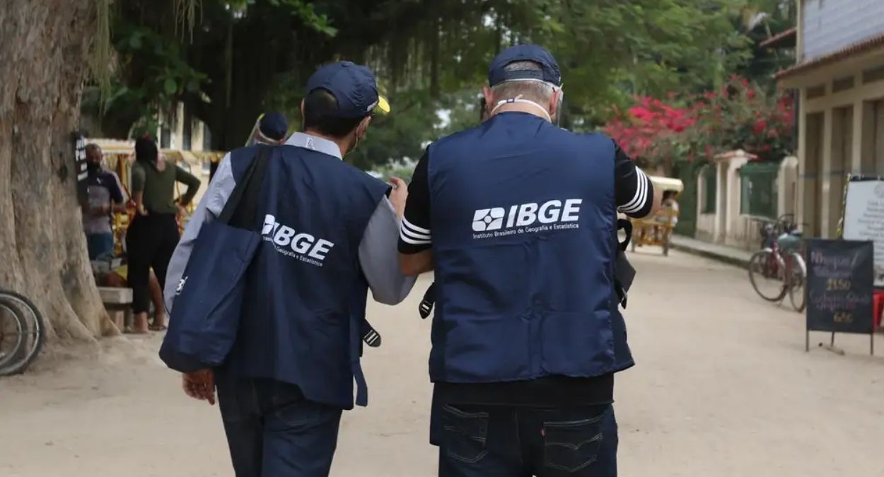 IBGE anuncia processo seletivo com quase 10 mil vagas