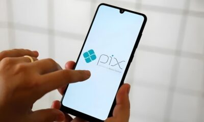 Quais transferências via pix preciso declarar no IR 2026?
