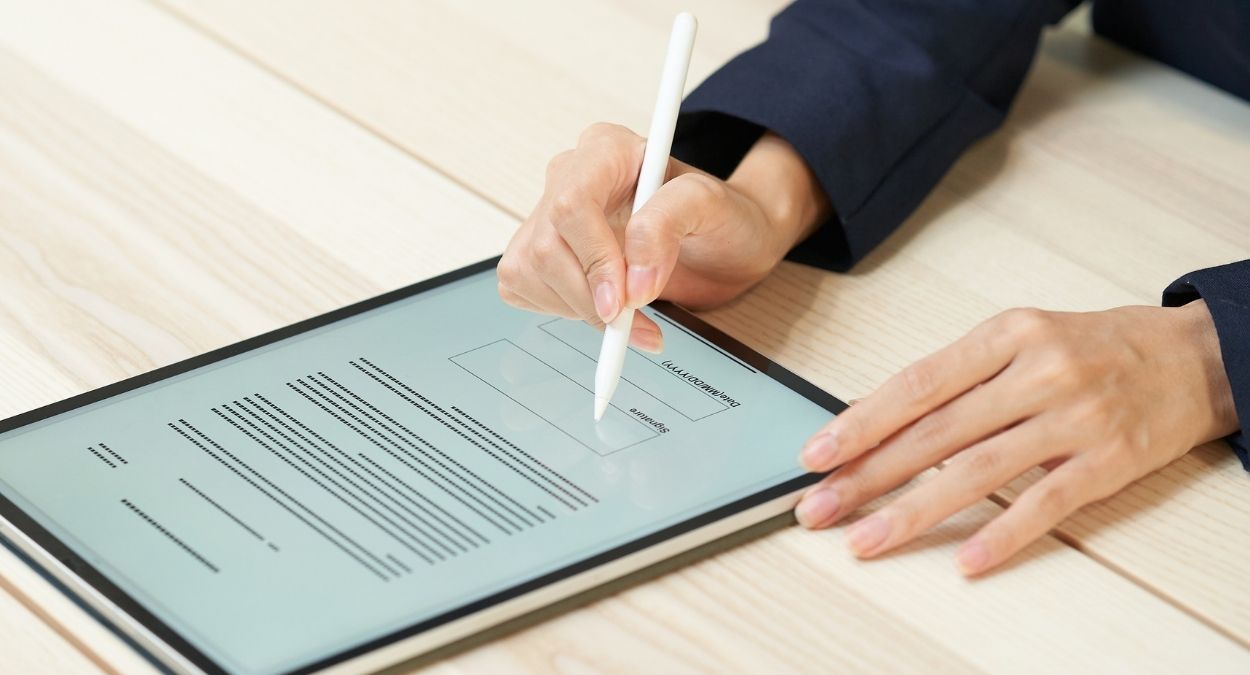 Decore Eletrônica Exigirá Upload e Assinatura Digital de Documentos a Partir de 2026