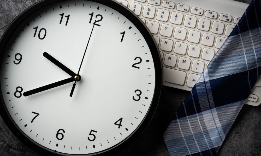 Hora extra incide no cálculo do 13º salário