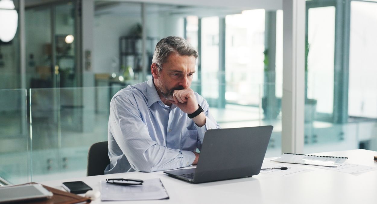 Alerta! Contratos sociais na mira da fiscalização em 2026