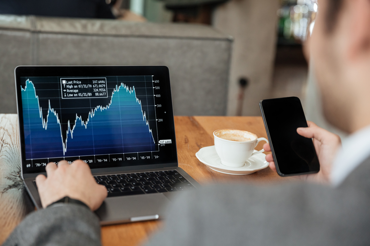 Transparência Operacional no Mercado Digital: Quais Critérios Definem uma Plataforma Confiável em 2026?